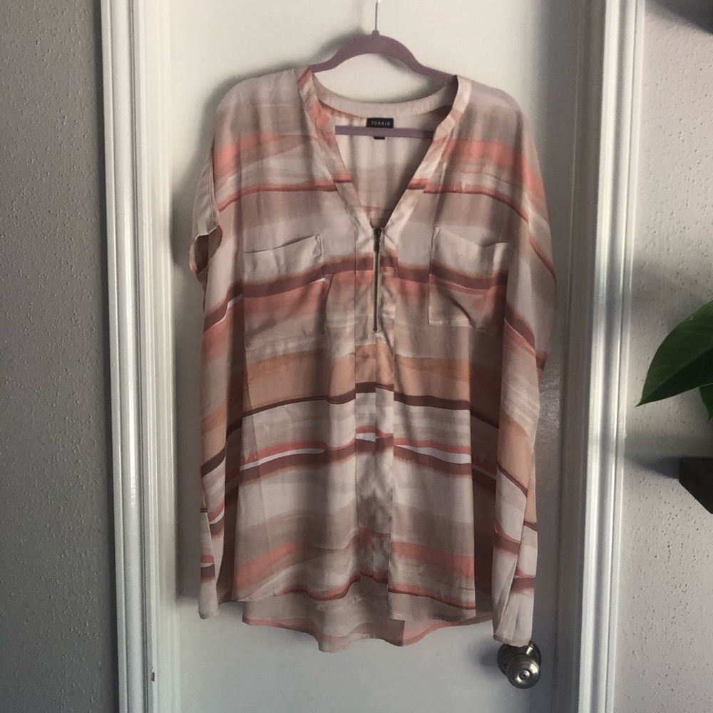 Torrid dolman top, size 4